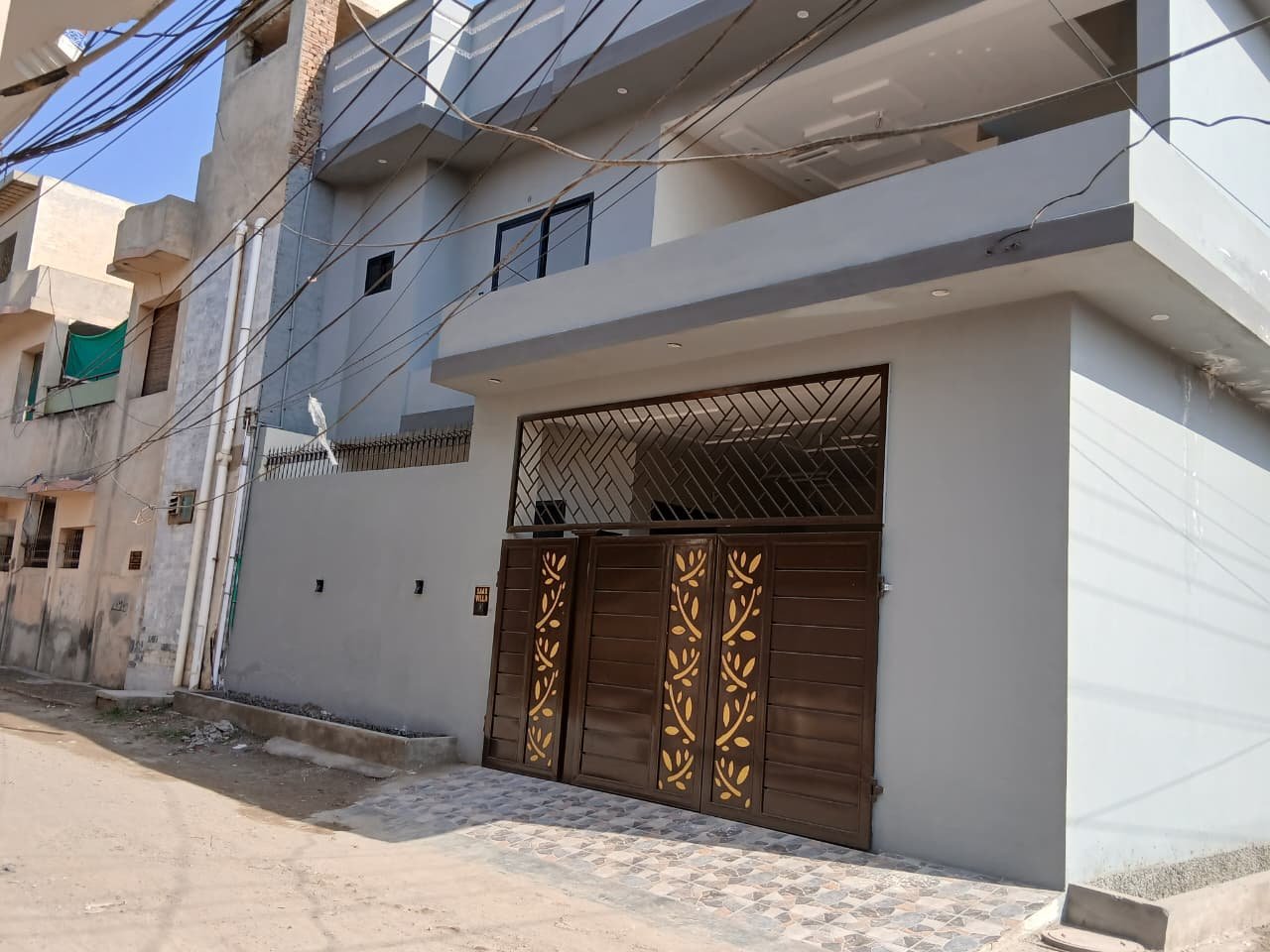 6 Marla Corner House for Sale – Gulgasht Colony, Street No. 13, Multan