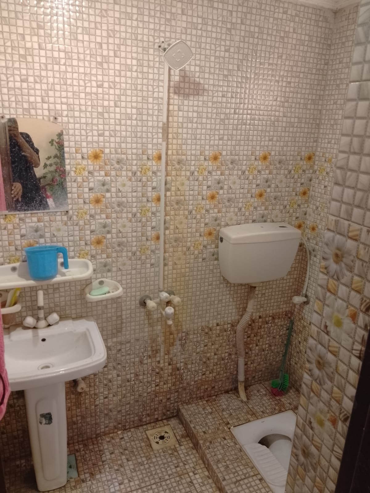 5 Marla Double Storey House for Sale – Zakriya Town, Chungi No. 6, Bosan Road, Multan in Chungi number 6, Bosan Road, Multan photo 8