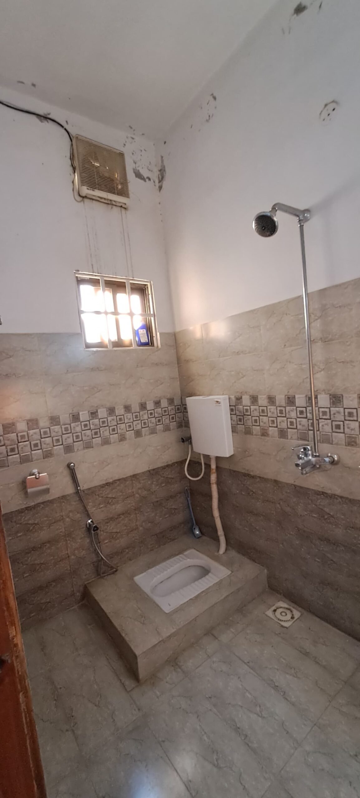 6.5 Marla Double Storey House for Sale – New Model Town, MPS Road, Multan in MPS Road, Multan photo 9