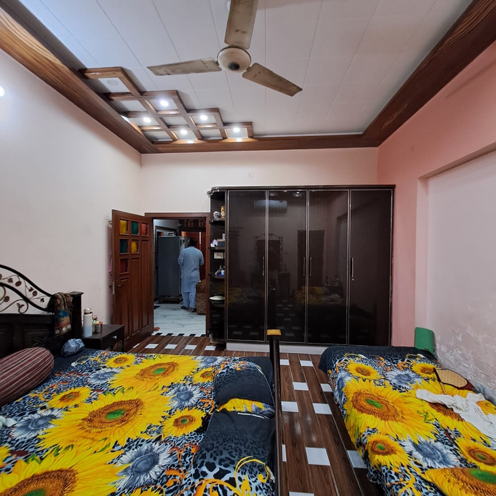 7 Marla Owner-Built Triple Storey House For Sale | Shalimar Colony, Multan in Shalimar Colony, Multan photo 5