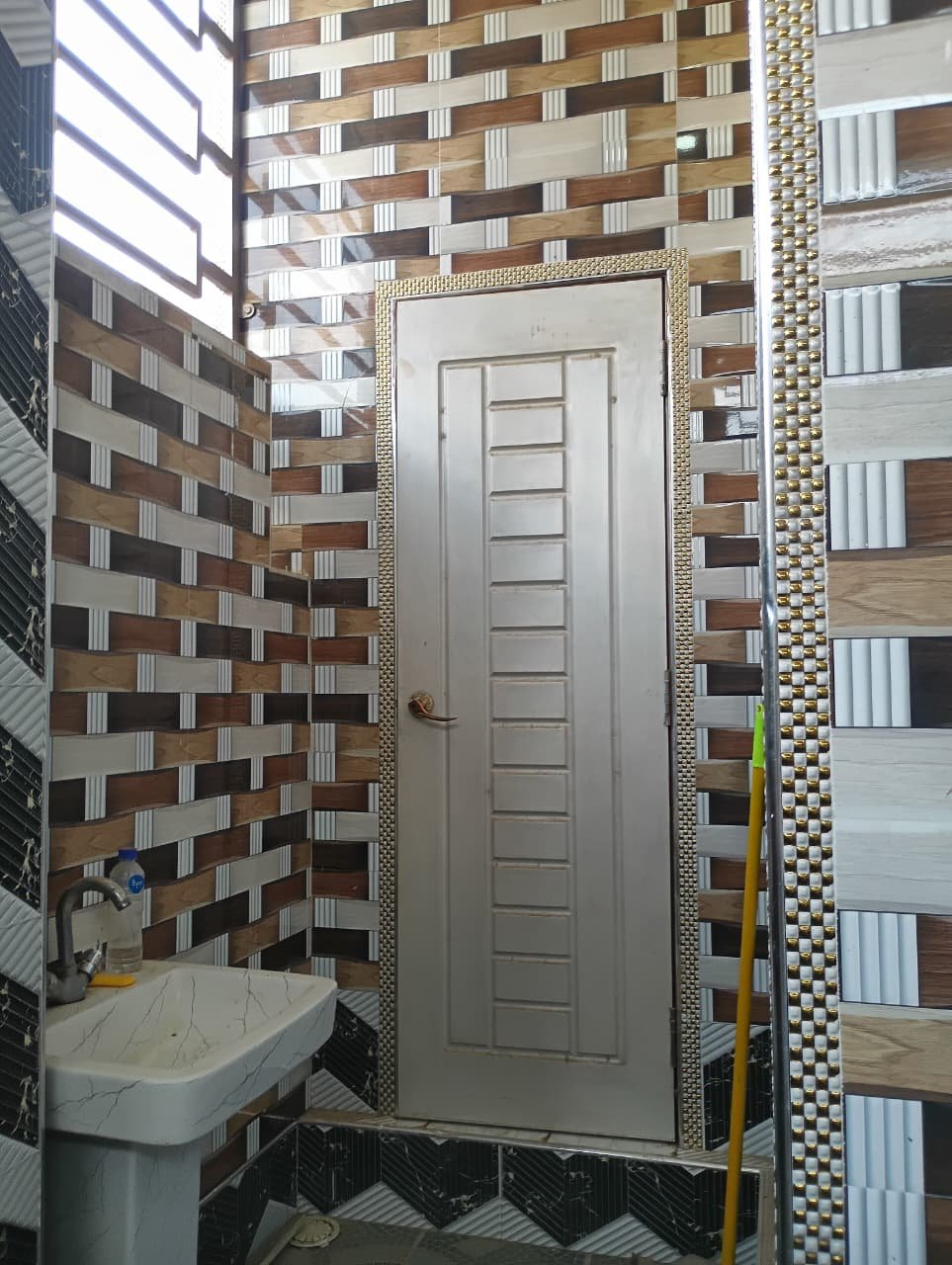 5 Marla Corner Double Storey House for Sale – Gulgasht Colony, Siddiqia Road, Multan in Gulgasht Colony, Multan photo 7
