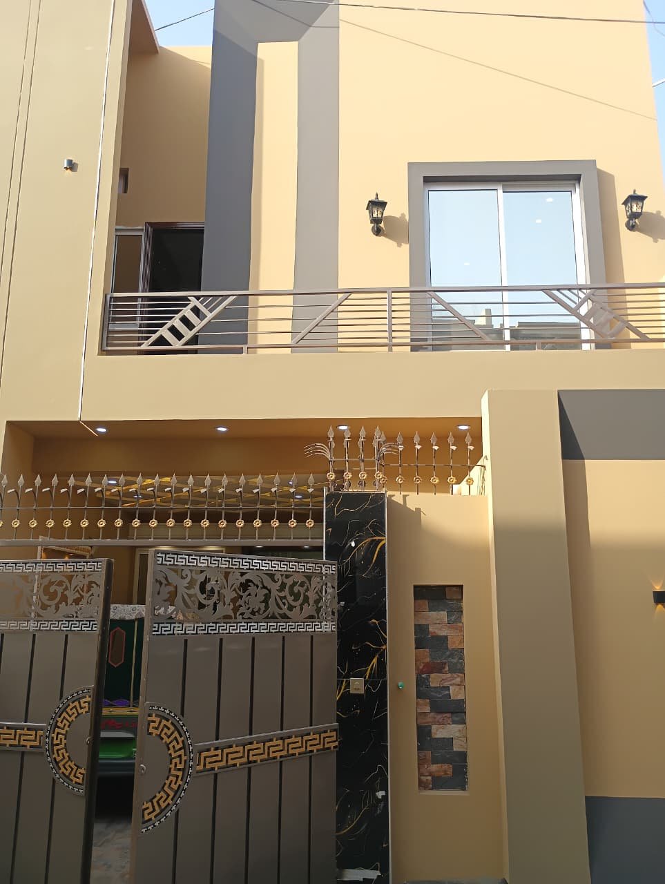 3 Marla Double Storey House for Sale – Model Town, T Chowk, Multan