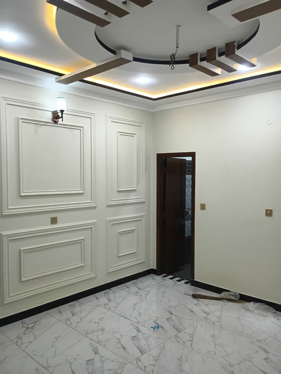 5 Marla Double Storey House for Sale – Model Town, T Chowk, Satellite Street No. 3, Multan in Model Town, Multan photo 4