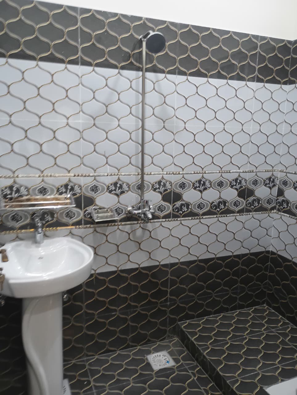 5 Marla Double Storey House for Sale – Model Town, T Chowk, Satellite Street No. 3, Multan in Model Town, Multan photo 8