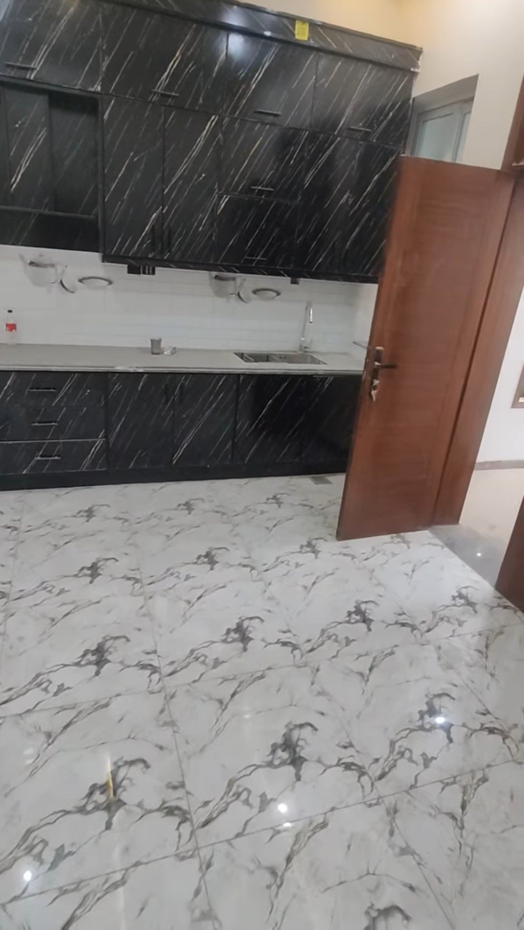 3 Marla Triple Storey House for Sale – New Gulgasht Colony, Khan Village Road, Multan in Gulgasht Colony, Multan photo 8