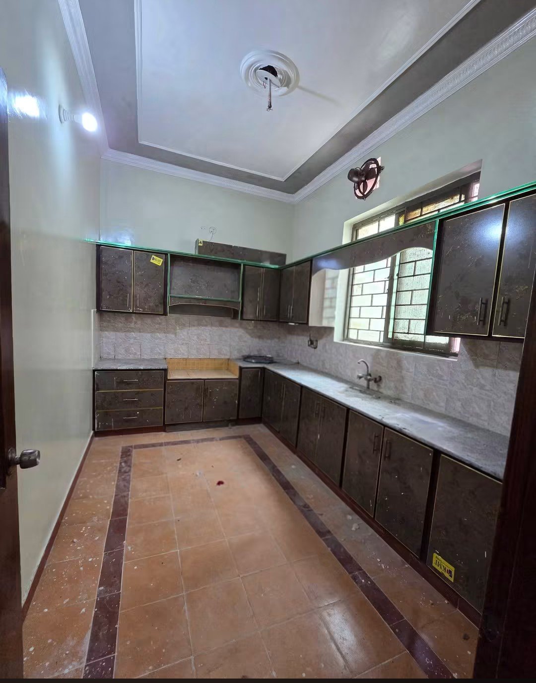 10 Marla Double Storey House For Sale | Nasheman Colony, Multan in Bosan Road, Multan photo 5