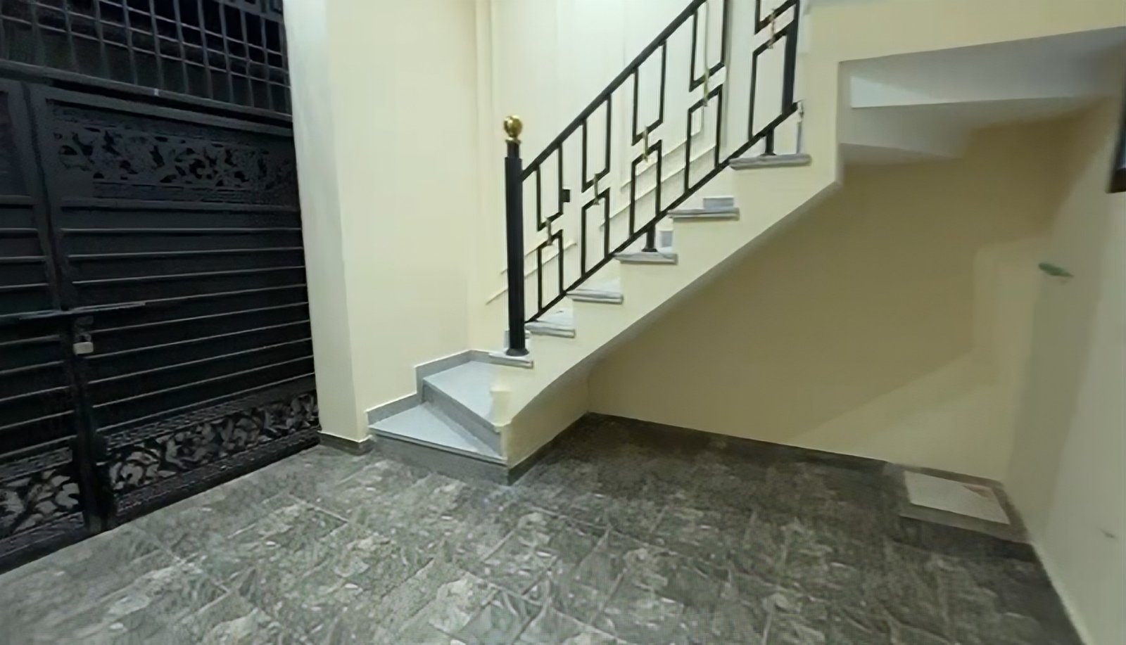 5 Marla Corner Double Storey House for Sale – Sardaar Chowk, Northern Bypass Road, Multan in Northern Bypass, Multan photo 8
