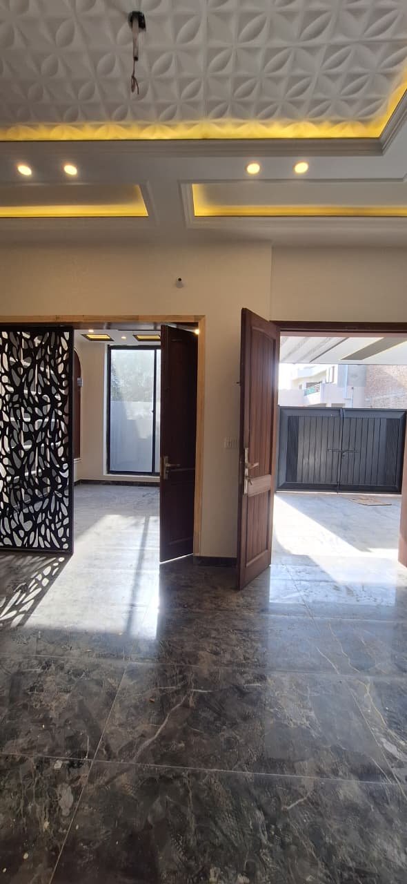 5 Marla House Double Storey for Sale – Shalimar Colony, Bosan Road, Multan in Shalimar Colony, Multan photo 11