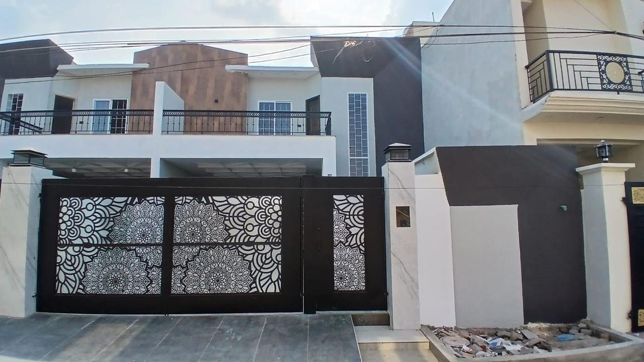 10 Marla Newly Constructed House Double Storey for Sale – Near Nagana Chowk, Multan