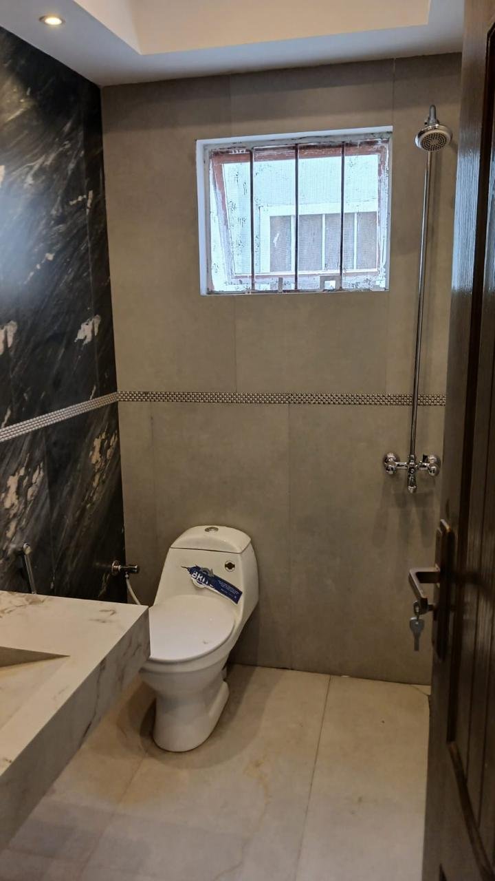 10 Marla Newly Constructed House Double Storey for Sale – Near Nagana Chowk, Multan in Nagana chowk photo 17