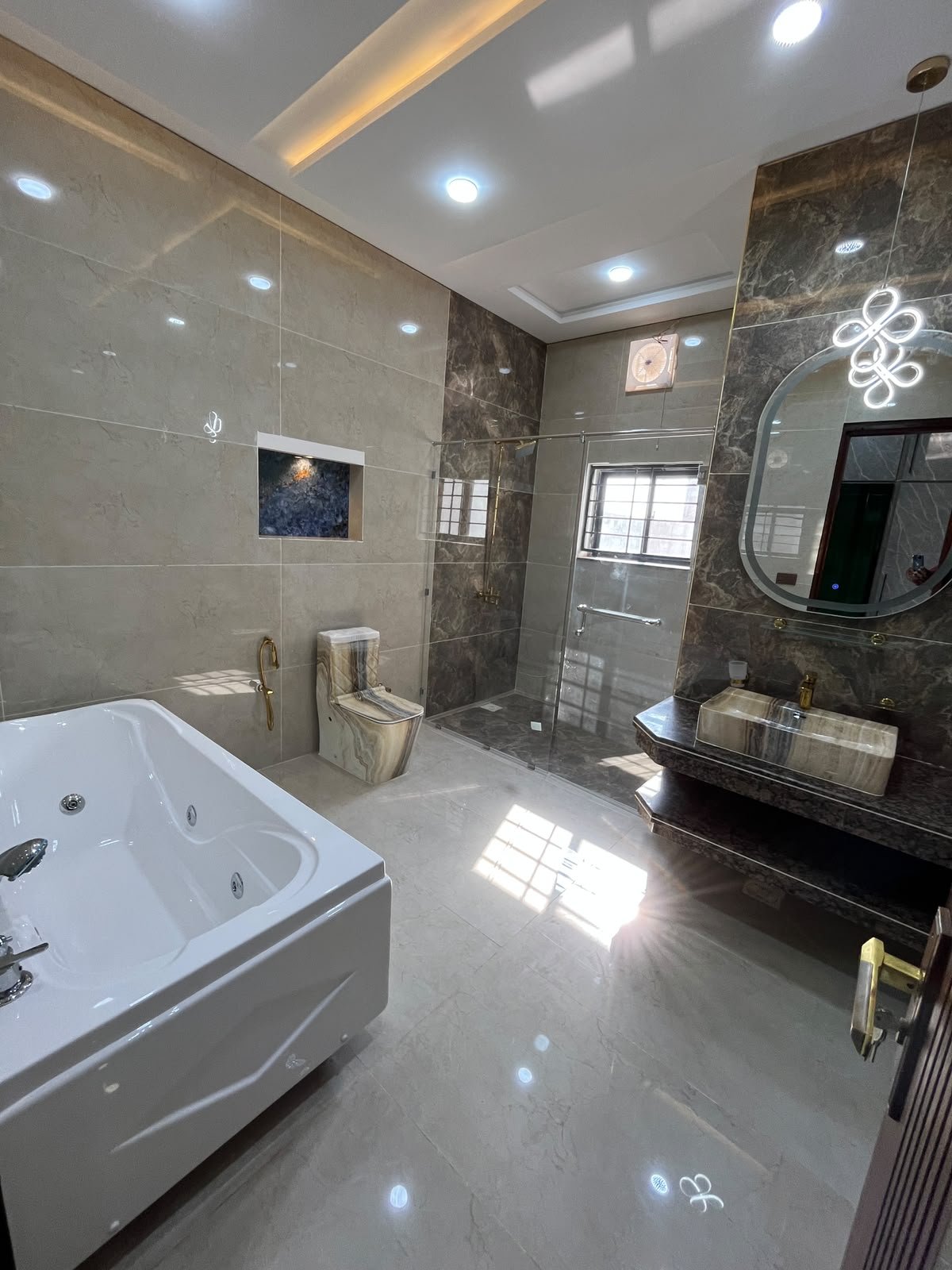 1 Kanal House Double Storey for Sale – Model Town C Block, Multan in Model Town, Multan photo 16