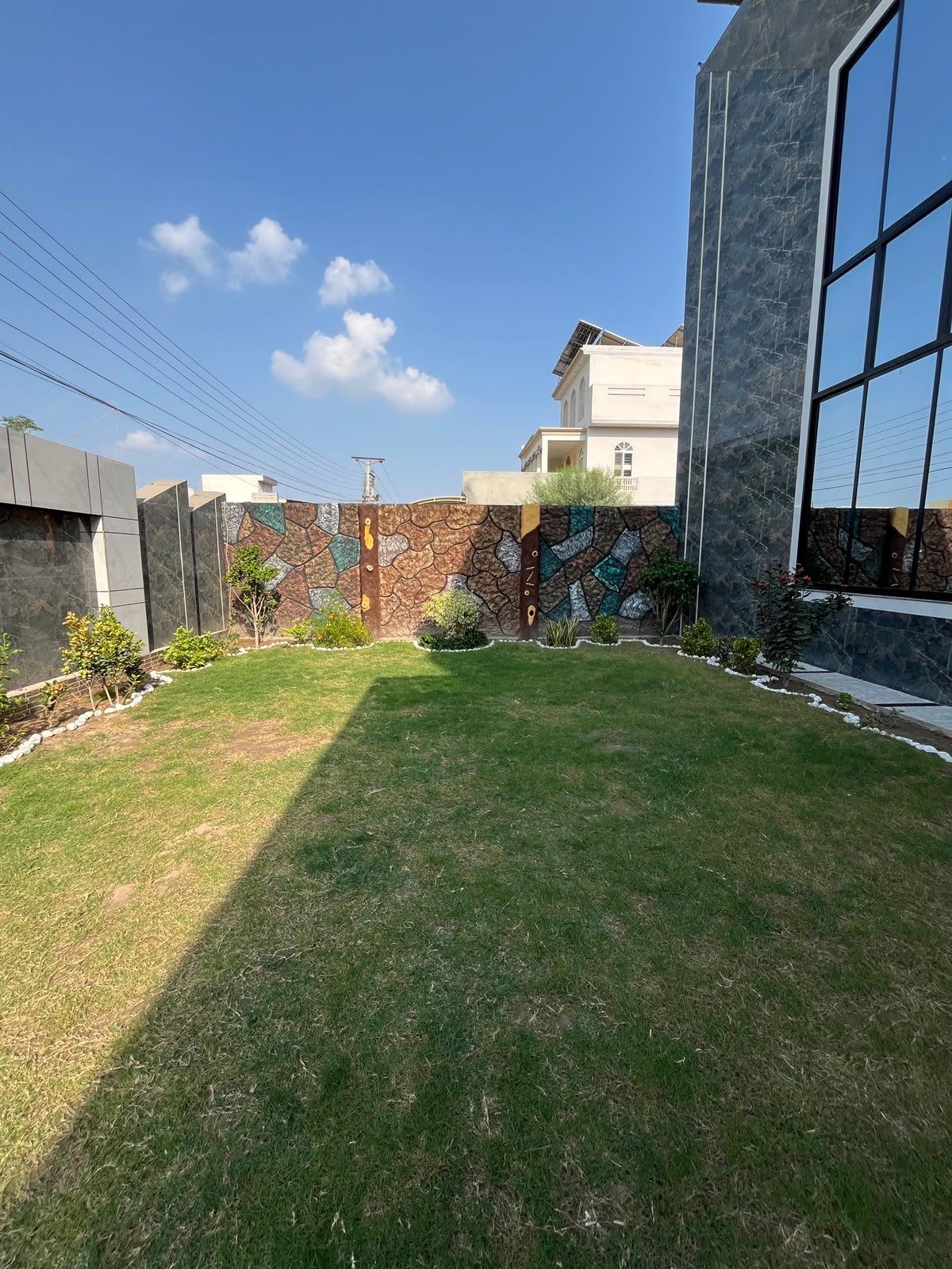 1 Kanal House Double Storey for Sale – Model Town C Block, Multan in Model Town, Multan photo 3