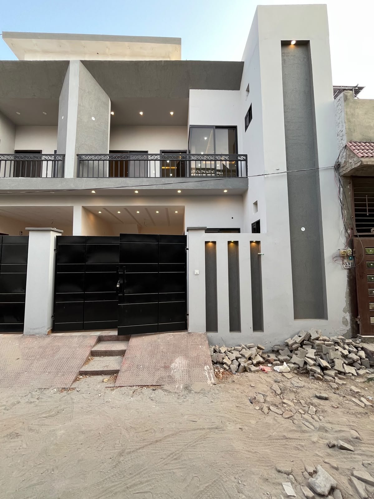 5 Marla House Double Storey for Sale – Shalimar Colony, Near Model Town T Chowk, Multan