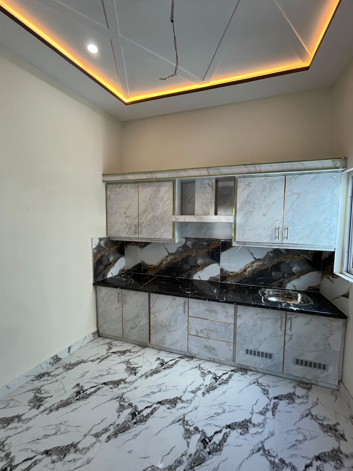 3 Marla House Double Storey for Sale – Gulshan Basheer, Near Model Town T Chowk, Multan in Satellite town, Multan photo 9