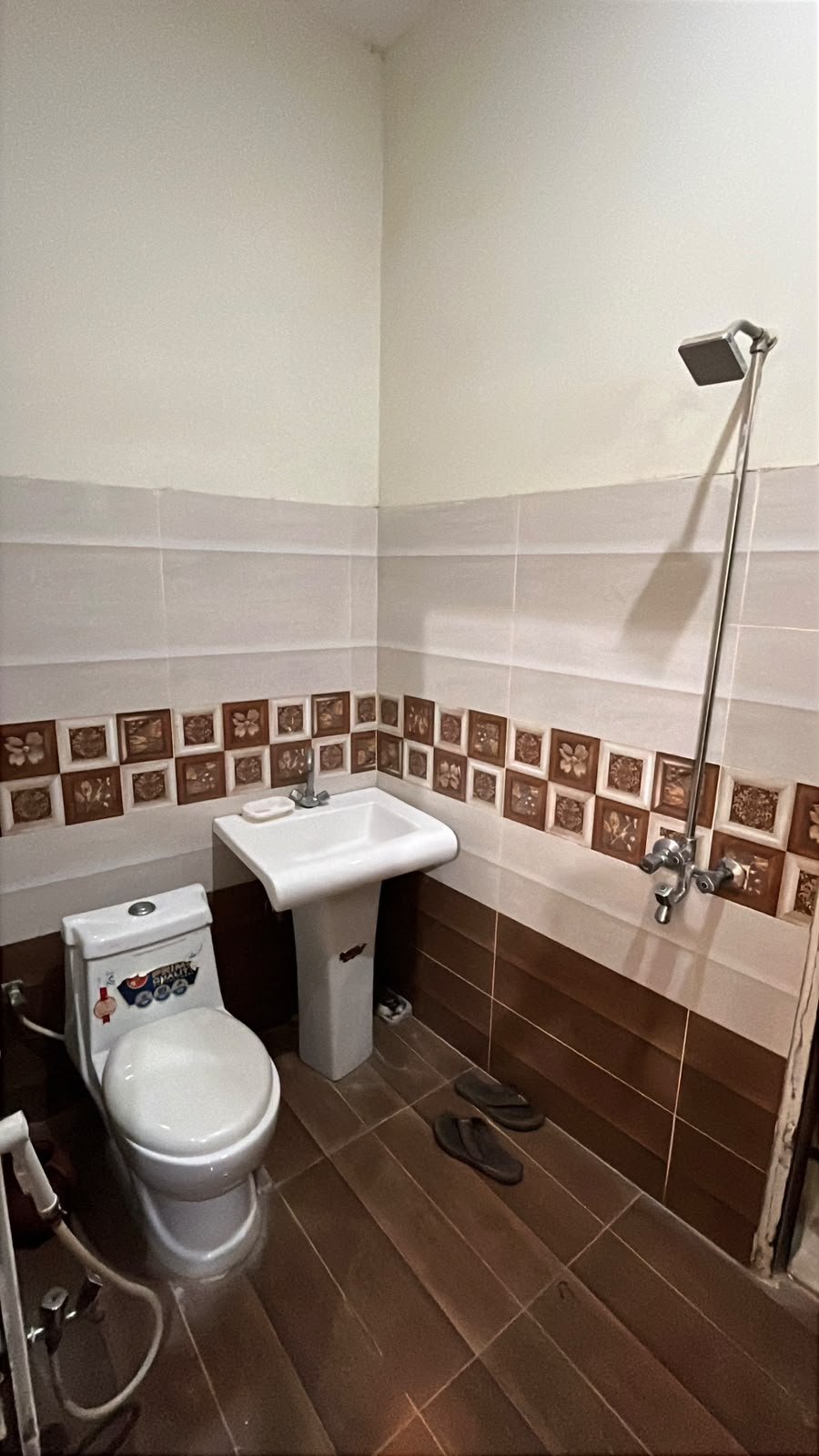3.75 Marla House Double Storey for Sale – New Latiffabad Colony, Chungi #22, Multan in New Latiffabad colony photo 8
