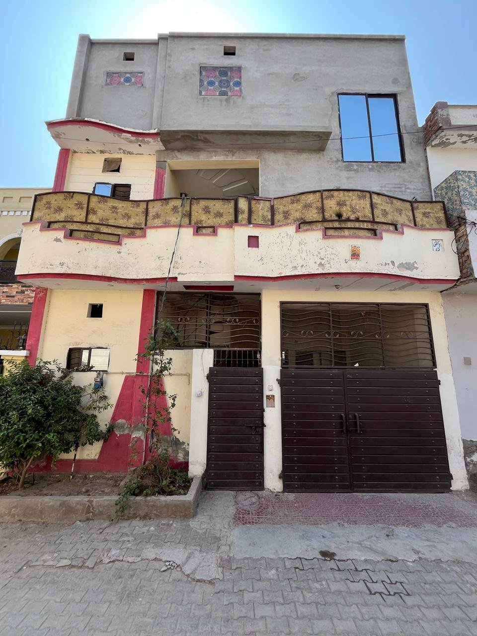 5 Marla House Triple Storey for Sale – Shalimar Colony, T Chowk, Multan