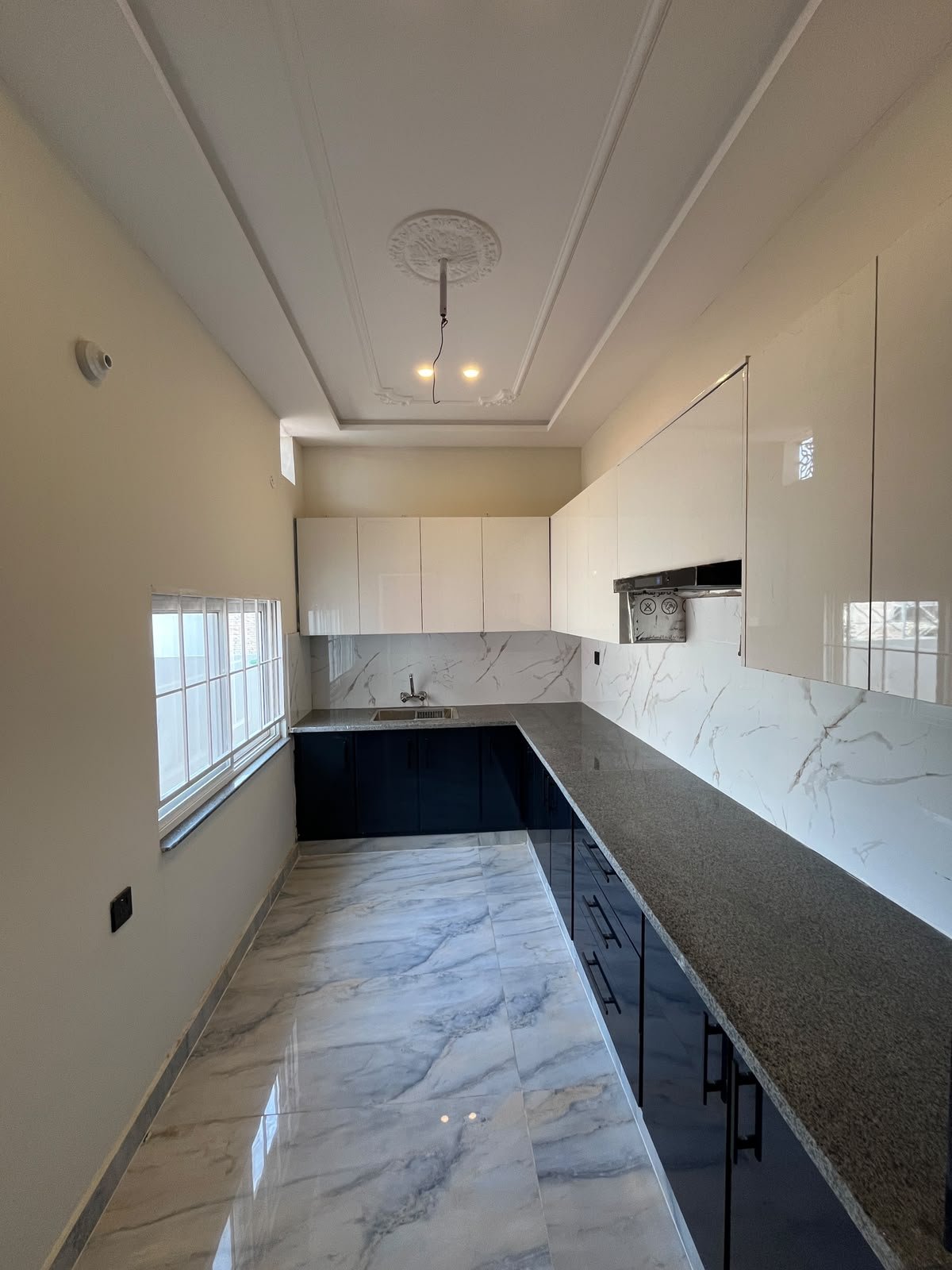 10 Marla House Double Storey for Sale – Shalimar Colony, Near Model Town T Chowk, Multan in Shalimar Colony, Multan photo 18