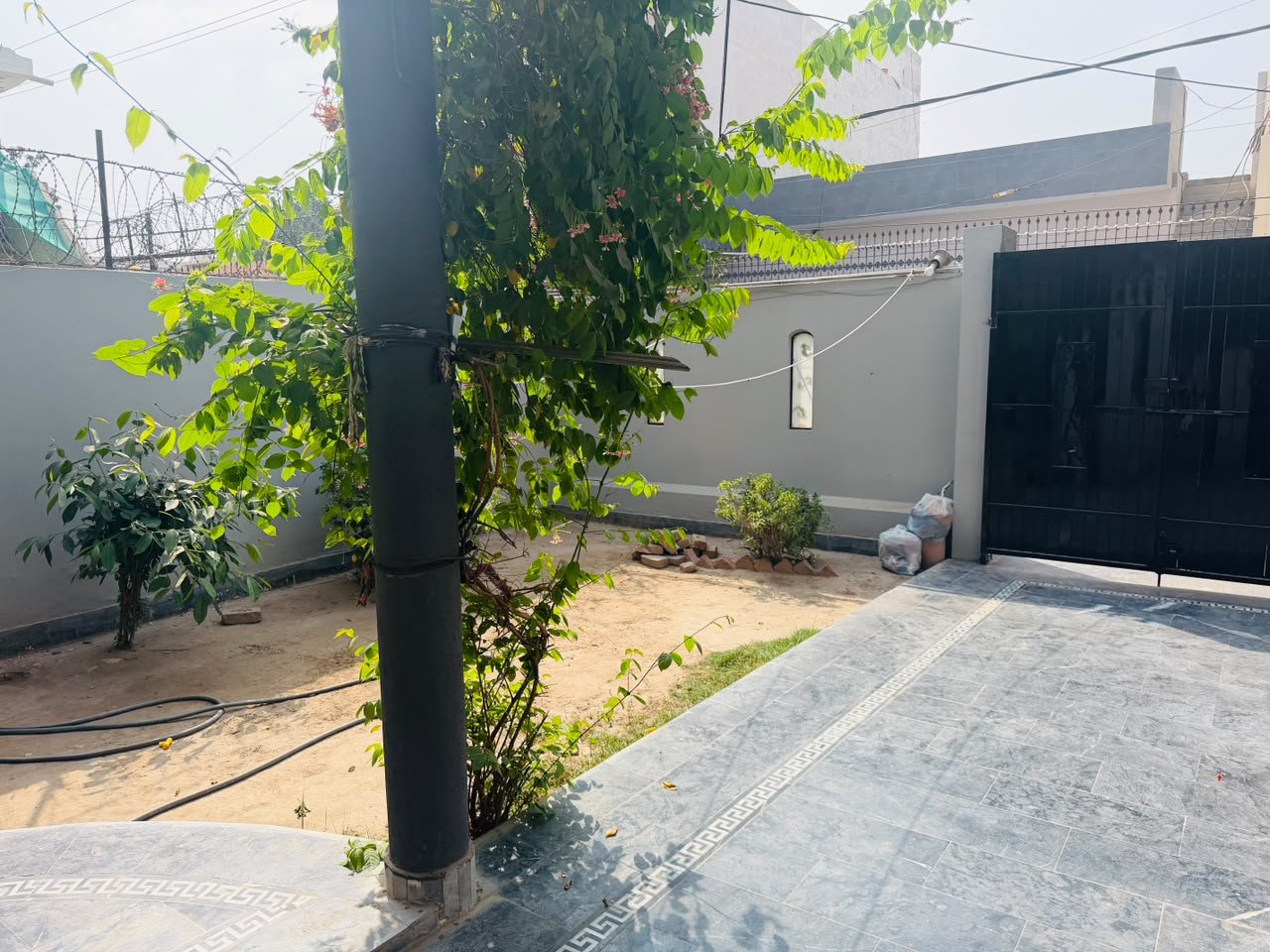 6.15 Marla House Double Storey for Sale – New Gulgasht Colony, Kehkashan Street No. 7, Multan in Gulgasht Colony, Multan photo 2
