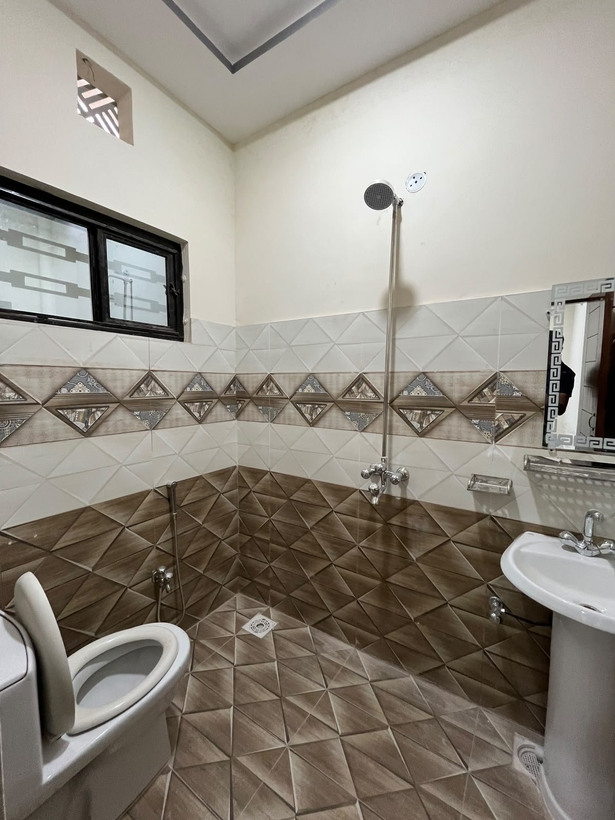 5 Marla House Double Storey for Sale – Bahadurpur, Near BZU, Multan in Bahadurpur, Multan photo 8